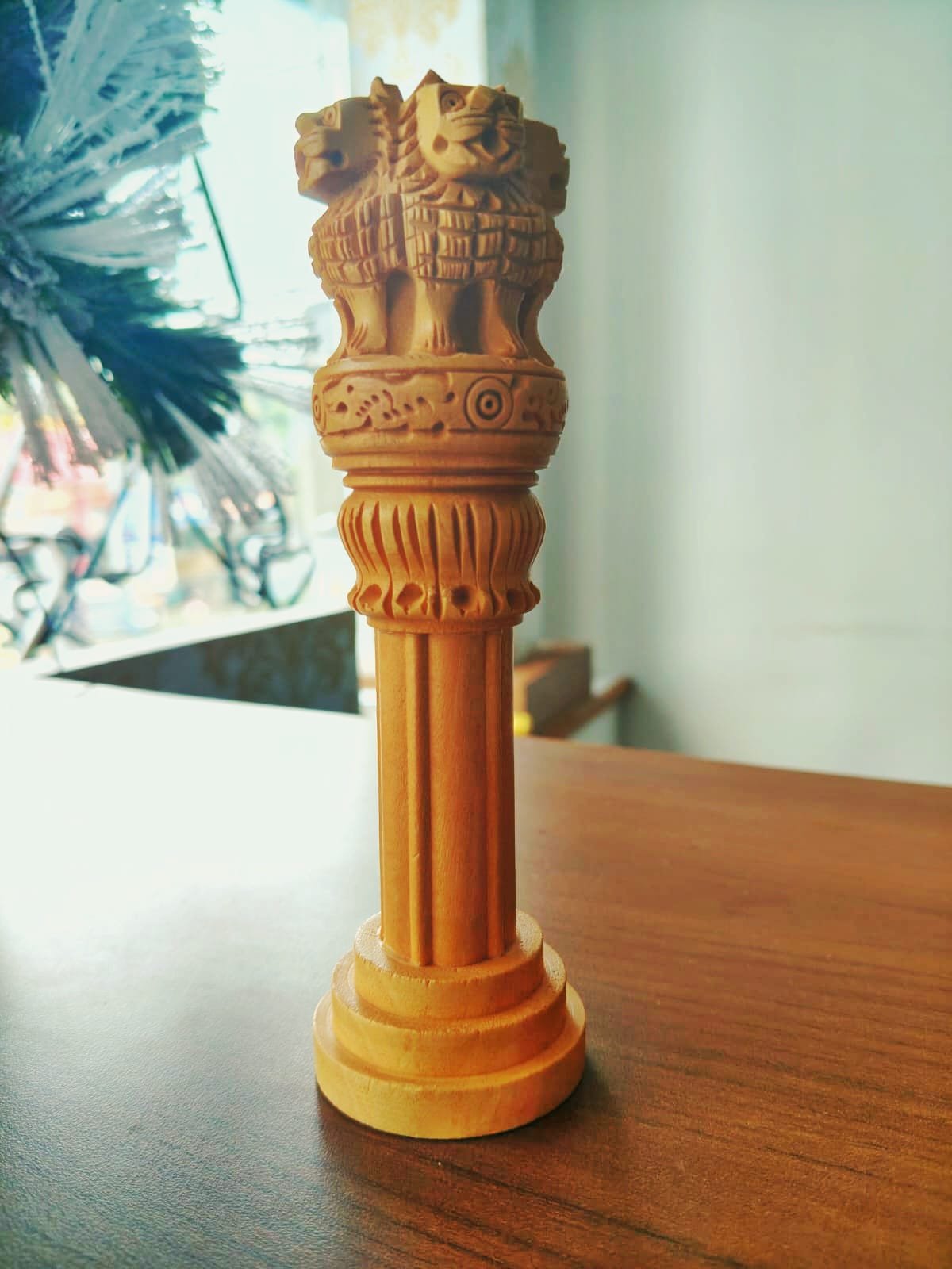 Ashoka Pillar Tabletop Big thumbnail 1